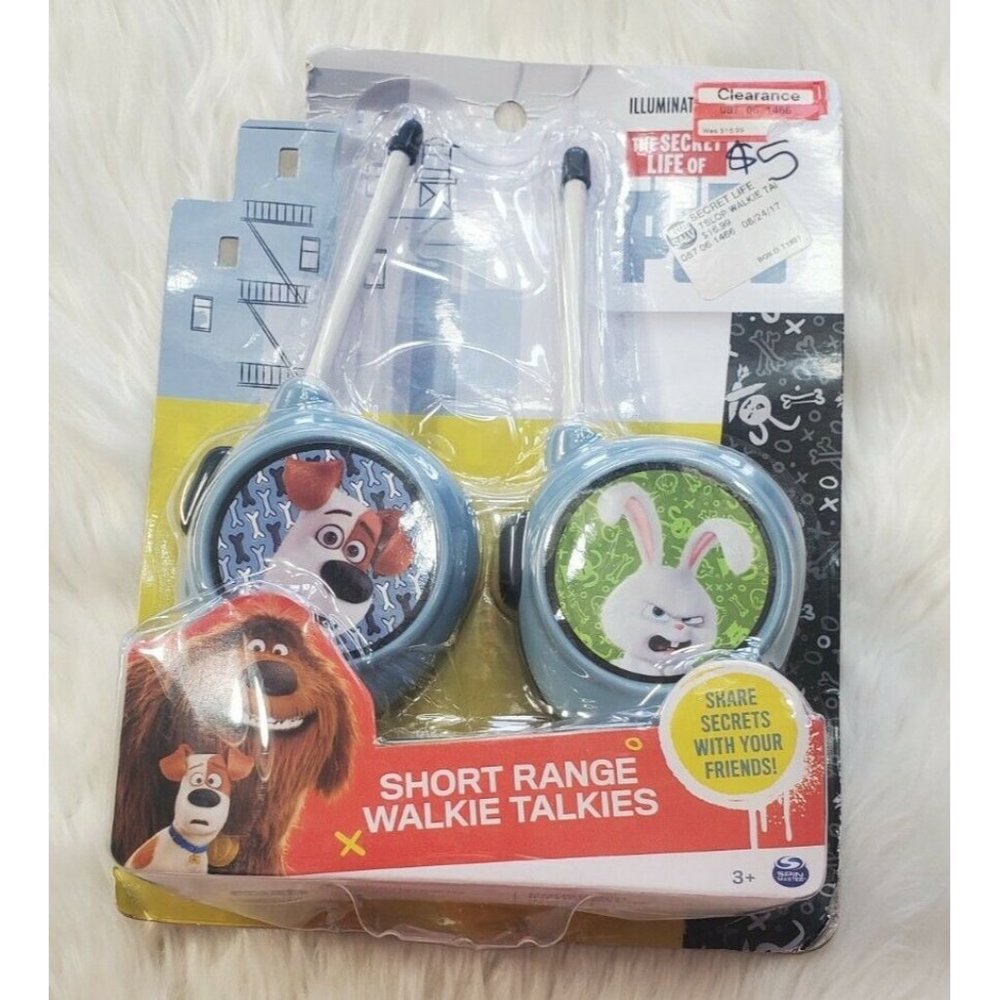 The Secret Life of Pets Short Range Walkie Talkie Set, See Details * NIP